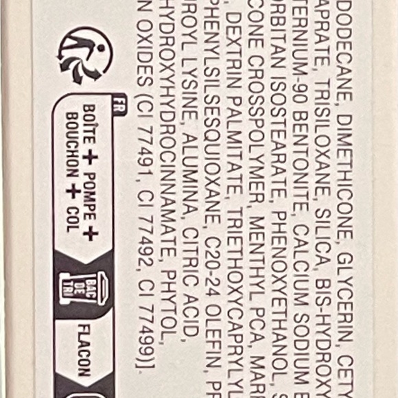 Charlotte Tilbury Airbrush Flawless Foundation - 14 Cool - Picture 4 of 4